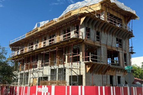 Купить таунхаус в Майами-Бич, Флорида 3 спальни, № 1940777 - фото 15