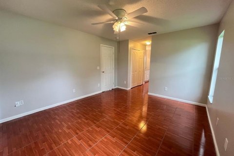 Casa en alquiler en Kissimmee, Florida, 4 dormitorios, 164.53 m2 № 1852556 - foto 24