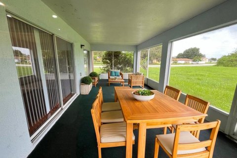Casa en alquiler en Kissimmee, Florida, 4 dormitorios, 164.53 m2 № 1852556 - foto 14