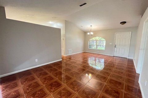 Casa en alquiler en Kissimmee, Florida, 4 dormitorios, 164.53 m2 № 1852556 - foto 3
