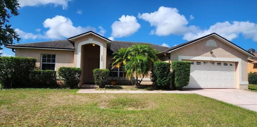 Casa en Kissimmee, Florida 4 dormitorios, 164.53 m2 № 1852556