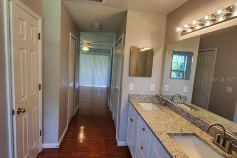 Casa en alquiler en Kissimmee, Florida, 4 dormitorios, 164.53 m2 № 1852556 - foto 29