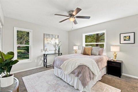 Villa ou maison à vendre à Brooksville, Floride: 5 chambres, 197.7 m2 № 2427434 - photo 8