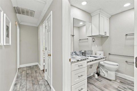 Villa ou maison à vendre à Brooksville, Floride: 5 chambres, 197.7 m2 № 2427434 - photo 16