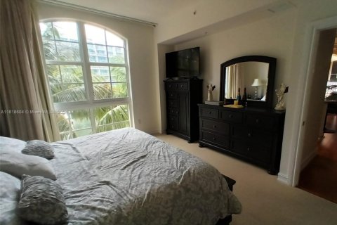 Снять в аренду кондоминиум в Авентура, Флорида 2 спальни, 122.07м2, № 1971727 - фото 22