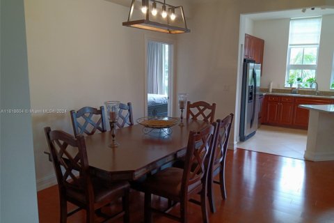 Снять в аренду кондоминиум в Авентура, Флорида 2 спальни, 122.07м2, № 1971727 - фото 10