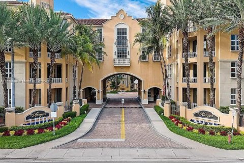 Снять в аренду кондоминиум в Авентура, Флорида 2 спальни, 122.07м2, № 1971727 - фото 13