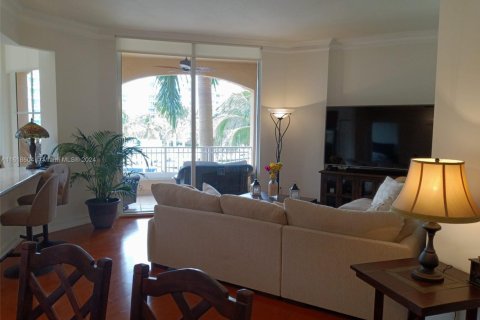 Снять в аренду кондоминиум в Авентура, Флорида 2 спальни, 122.07м2, № 1971727 - фото 8