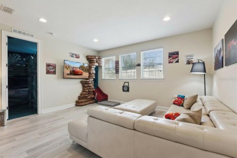Villa ou maison à vendre à Kissimmee, Floride: 6 chambres, 308.16 m2 № 2399405 - photo 14