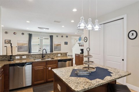 Villa ou maison à vendre à Kissimmee, Floride: 6 chambres, 308.16 m2 № 2399405 - photo 7