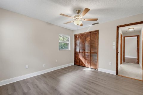 Casa en venta en Spring Hill, Florida, 3 dormitorios, 202.43 m2 № 2345428 - foto 29