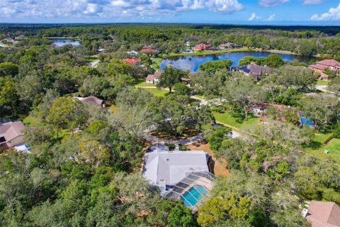 Casa en venta en Spring Hill, Florida, 3 dormitorios, 202.43 m2 № 2345428 - foto 5