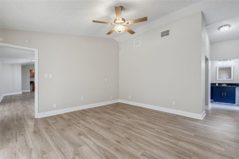 Casa en venta en Spring Hill, Florida, 3 dormitorios, 202.43 m2 № 2345428 - foto 23