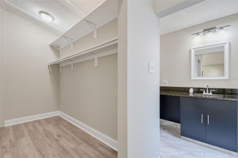 Casa en venta en Spring Hill, Florida, 3 dormitorios, 202.43 m2 № 2345428 - foto 24