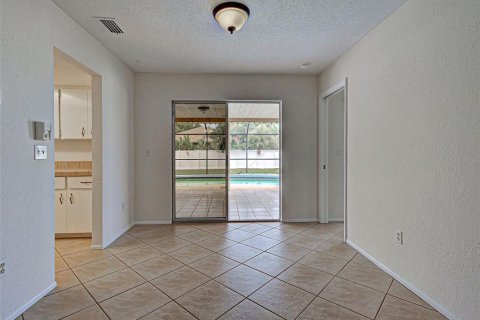 House in Venice, Florida 2 bedrooms, 119.66 sq.m. № 2217377 - photo 16