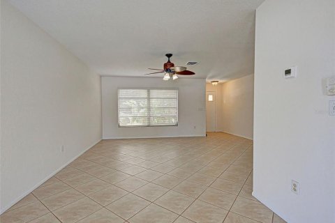 House in Venice, Florida 2 bedrooms, 119.66 sq.m. № 2217377 - photo 18