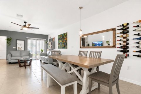 Adosado en venta en Kissimmee, Florida, 3 dormitorios, 150.87 m2 № 2214078 - foto 7