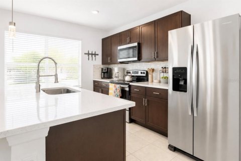 Adosado en venta en Kissimmee, Florida, 3 dormitorios, 150.87 m2 № 2214078 - foto 5