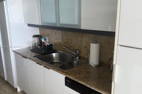 Condominio en alquiler en Miami Beach, Florida, 2 dormitorios, 127.28 m2 № 2033100 - foto 9
