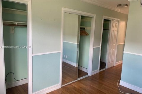 Copropriété à louer à Hallandale Beach, Floride: 2 chambres, 101.45 m2 № 2013470 - photo 17