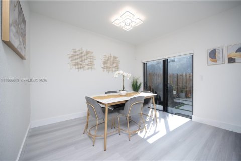 Adosado en venta en Homestead, Florida, 4 dormitorios, 169.73 m2 № 2027269 - foto 23