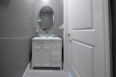 Adosado en venta en Homestead, Florida, 4 dormitorios, 169.73 m2 № 2027269 - foto 27