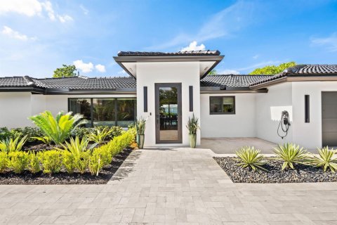 Villa ou maison à Fort Lauderdale, Floride 3 chambres, 197.79 m2 № 2374585