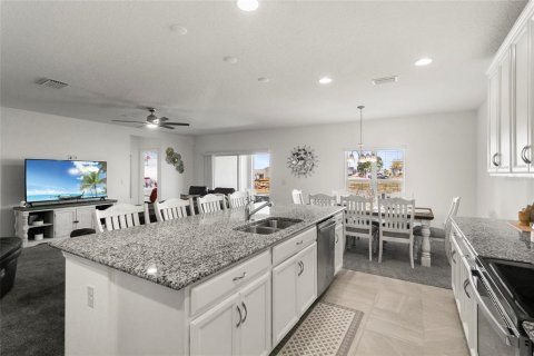 House in Groveland, Florida 4 bedrooms, 194.35 sq.m. № 1574438 - photo 22
