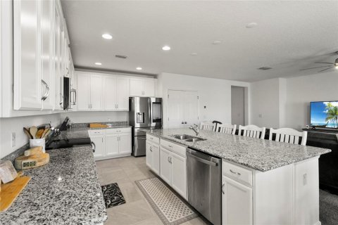House in Groveland, Florida 4 bedrooms, 194.35 sq.m. № 1574438 - photo 21