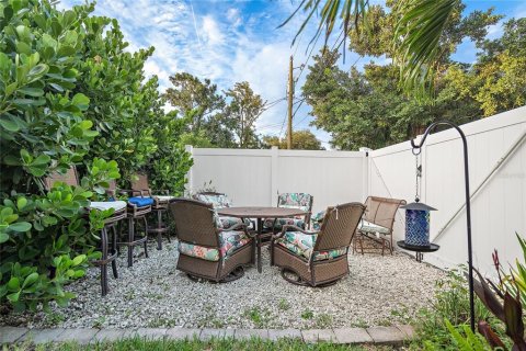 Casa en venta en Saint Petersburg, Florida, 3 dormitorios, 114.55 m2 № 1903163 - foto 24