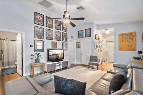 Casa en venta en Saint Petersburg, Florida, 3 dormitorios, 114.55 m2 № 1903163 - foto 4