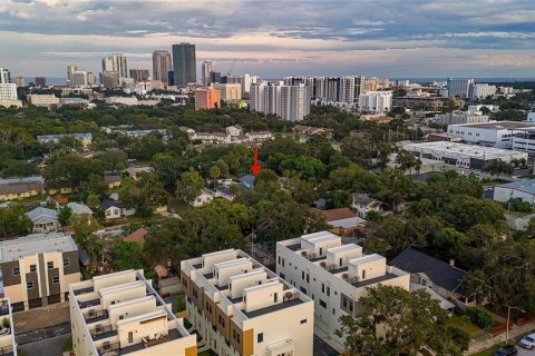 Casa en venta en Saint Petersburg, Florida, 3 dormitorios, 114.55 m2 № 1903163 - foto 2