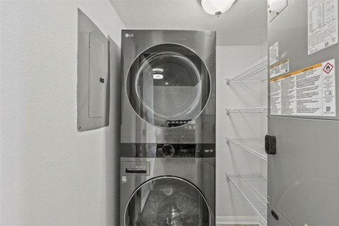 Copropriété à louer à Bradenton, Floride: 3 chambres, 184.69 m2 № 2157643 - photo 24