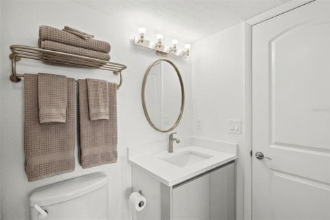 Copropriété à louer à Bradenton, Floride: 3 chambres, 184.69 m2 № 2157643 - photo 23