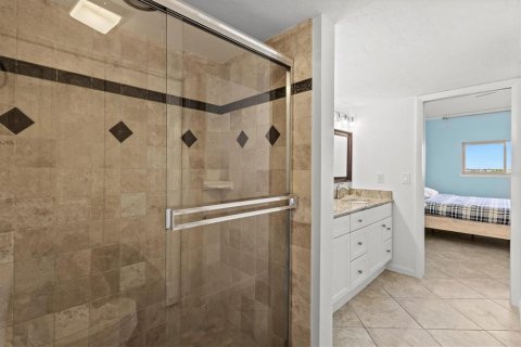 Copropriété à louer à Bradenton, Floride: 3 chambres, 184.69 m2 № 2157643 - photo 18