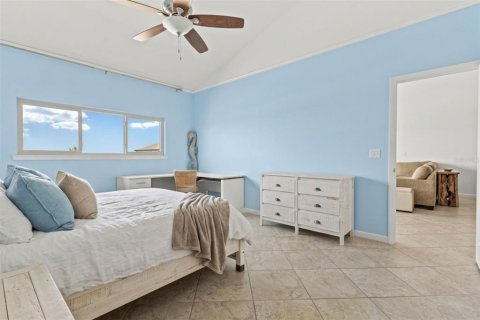 Copropriété à louer à Bradenton, Floride: 3 chambres, 184.69 m2 № 2157643 - photo 12