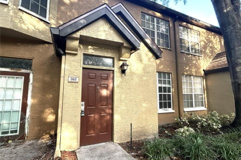 Condominio en alquiler en Orlando, Florida, 2 dormitorios, 115.94 m2 № 2284792 - foto 3