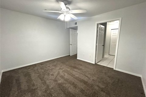 Condominio en alquiler en Orlando, Florida, 2 dormitorios, 115.94 m2 № 2284792 - foto 10