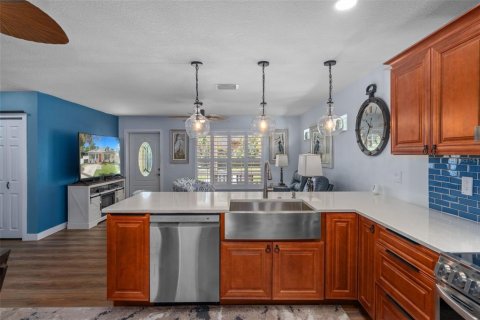 Casa en venta en New Port Richey, Florida, 2 dormitorios, 126.44 m2 № 2387360 - foto 20