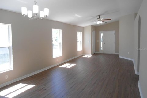 Casa en venta en Hudson, Florida, 3 dormitorios, 126.35 m2 № 1651636 - foto 3