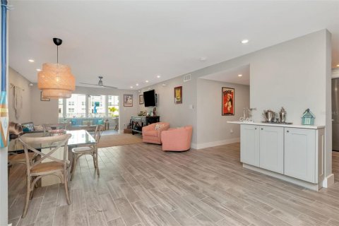 Copropriété à vendre à Dunedin, Floride: 2 chambres, 126.35 m2 № 2206026 - photo 28