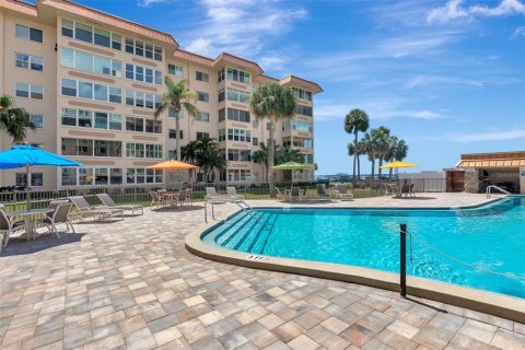 Copropriété à vendre à Dunedin, Floride: 2 chambres, 126.35 m2 № 2206026 - photo 23