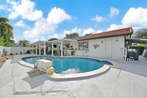 Купить виллу или дом в Майами, Флорида 6 спален, 176.7м2, № 2039435 - фото 26