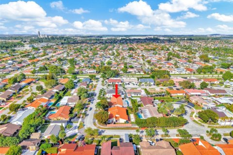 Купить виллу или дом в Майами, Флорида 6 спален, 176.7м2, № 2039435 - фото 30