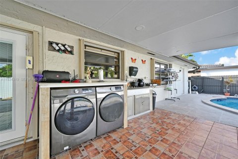 Купить виллу или дом в Майами, Флорида 6 спален, 176.7м2, № 2039435 - фото 23