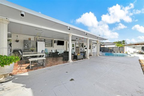 Купить виллу или дом в Майами, Флорида 6 спален, 176.7м2, № 2039435 - фото 27