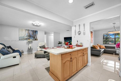 Купить виллу или дом в Майами, Флорида 6 спален, 176.7м2, № 2039435 - фото 12