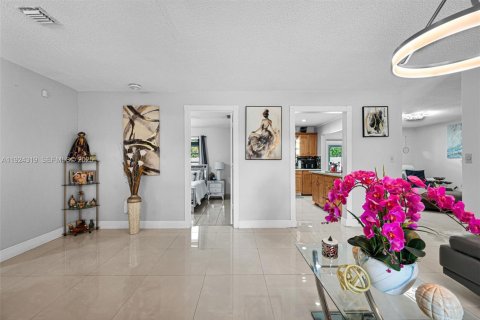 Купить виллу или дом в Майами, Флорида 6 спален, 176.7м2, № 2039435 - фото 5