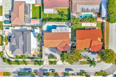 Купить виллу или дом в Майами, Флорида 6 спален, 176.7м2, № 2039435 - фото 28