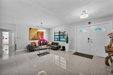 Купить виллу или дом в Майами, Флорида 6 спален, 176.7м2, № 2039435 - фото 6